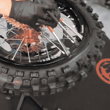 Motorcycle Tire Changing Spoon Kit with Bead Holder and Rim Protector